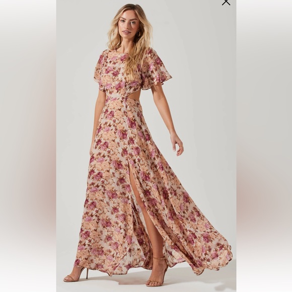 ASTR THE LABEL KATRINA FLORAL CUTOUT FLUTTER SLEEVE MAXI DRESS - Picture 4 of 4